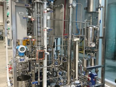 Planta de destilación de liquido